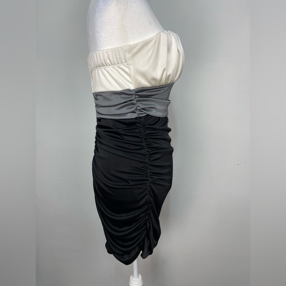 Speechless black white gray strapless ruched night out dress women’s size L - Picture 6 of 15
